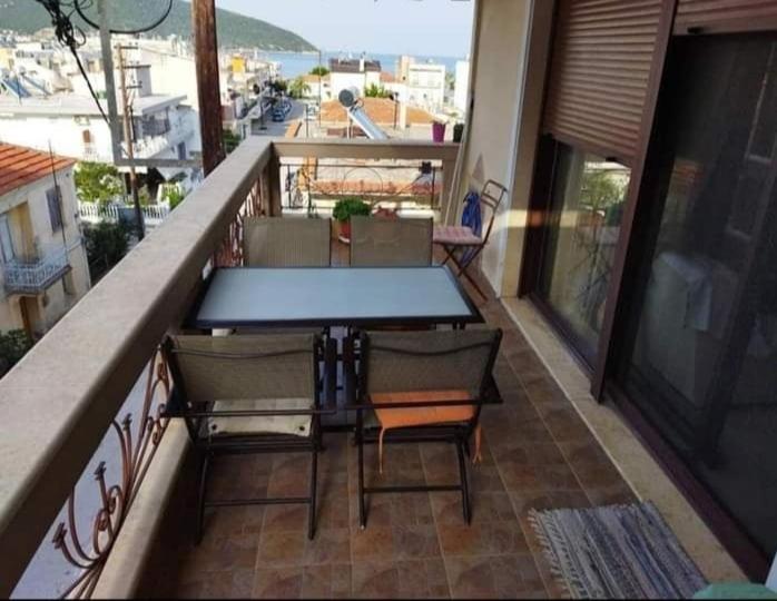 Apartamento Annashouse Néa Péramos Exterior foto