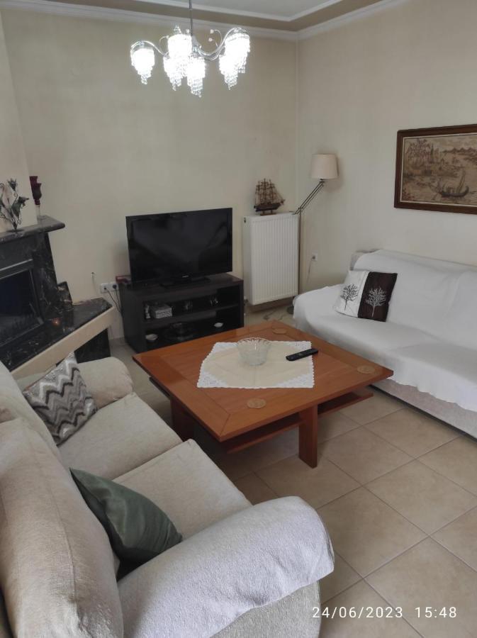 Apartamento Annashouse Néa Péramos Exterior foto